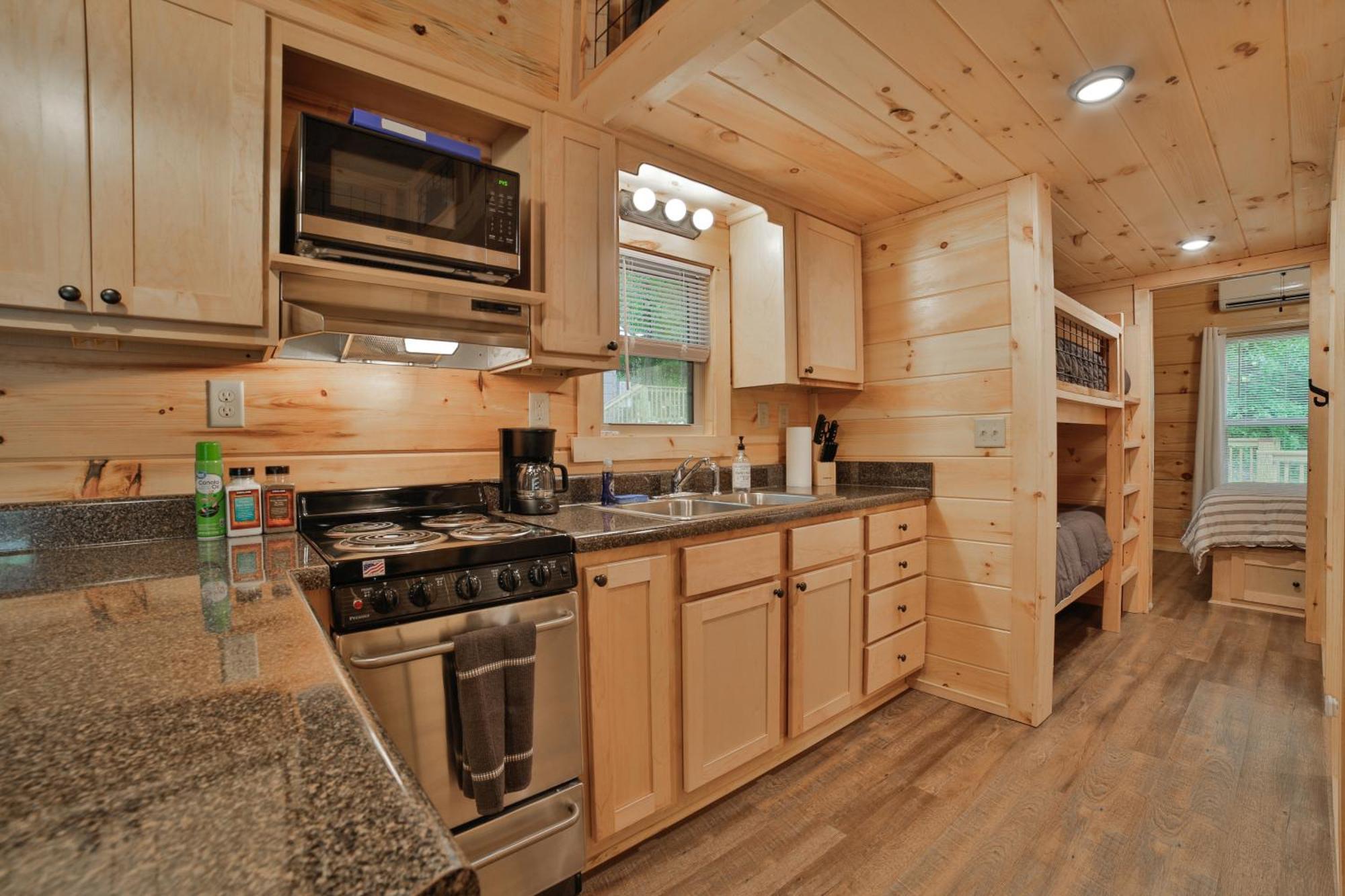 Lena Cabin Wooded Tiny Cabin - Hot Tub Chattanooga Exterior photo